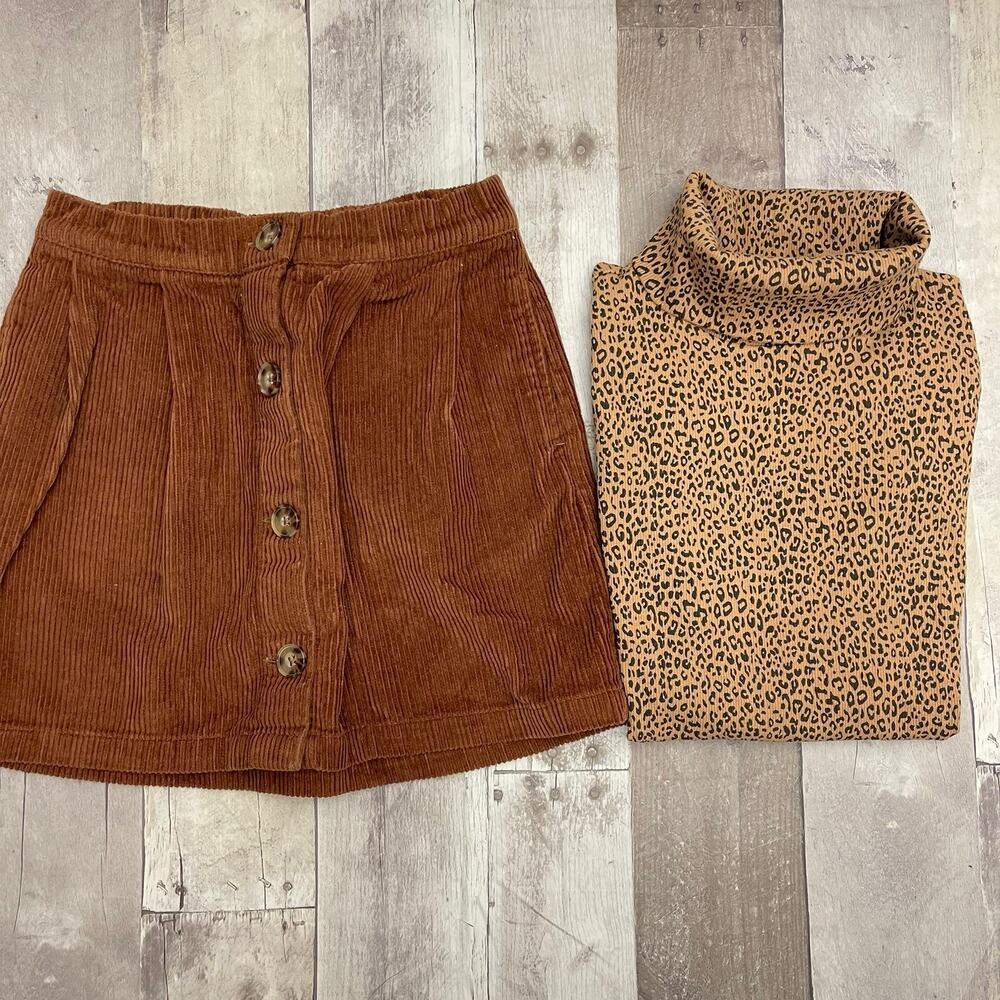 Gap Girls Brown Corduroy Skirt & Animal Print Ribbed Turtleneck Top Lot Size M
